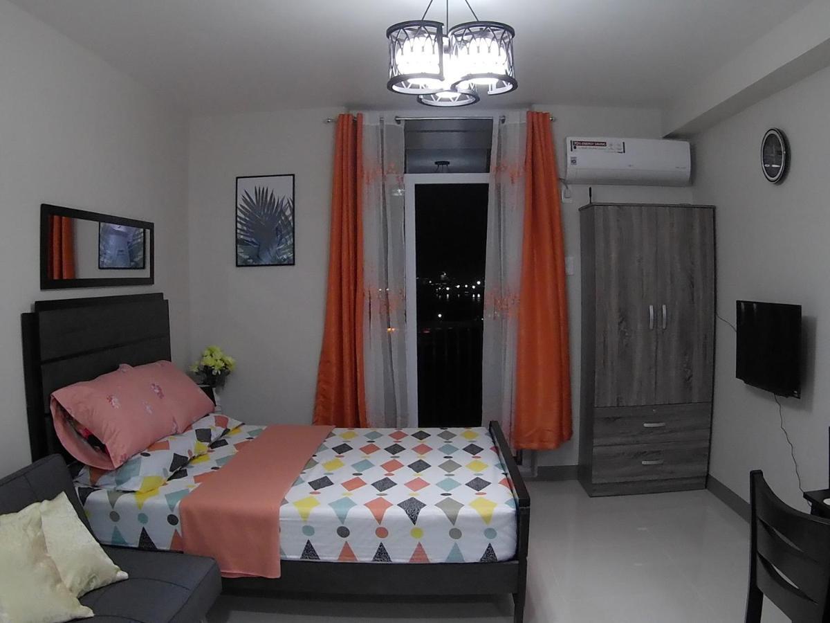 Condo W/ Balcony Near Mactan International Airport Lapu-Lapu City Exterior foto